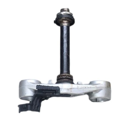 Pletina de direcci?n KTM 390 Duke 2015 OEM 90101032100