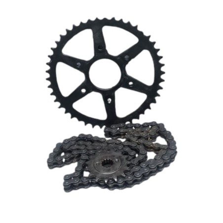PiÃ±Ã³n 45t KTM 390 Duke 2015 OEM 90510051045