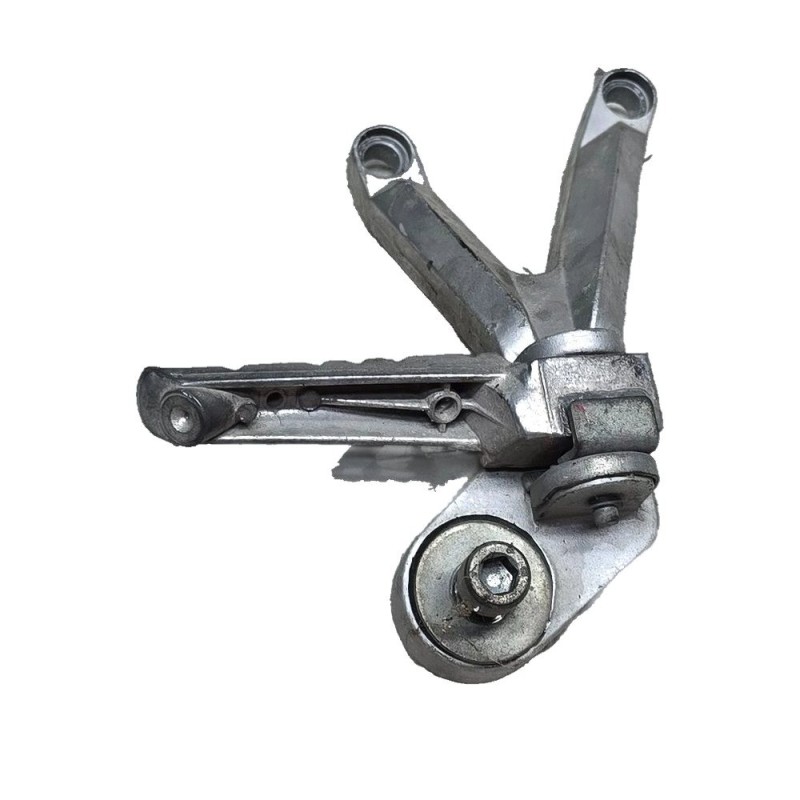 SOPORTE ESTRIBERA TRASERA DERECHA HYOSUNG COMET 250 2003 2007