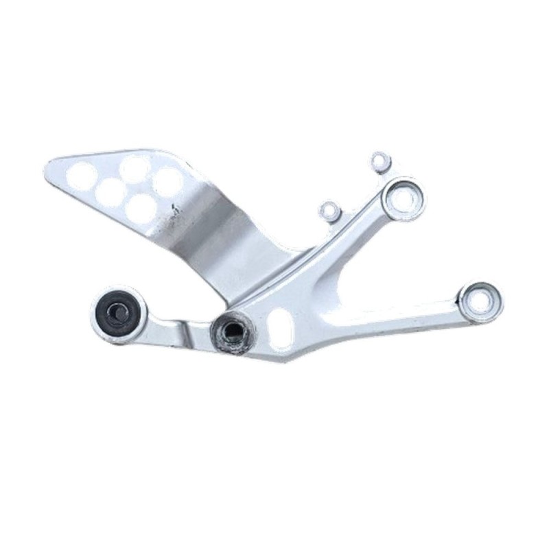 SOPORTE ESTRIBERA DELANTERA DERECHA YAMAHA YZF125R 2014-2018