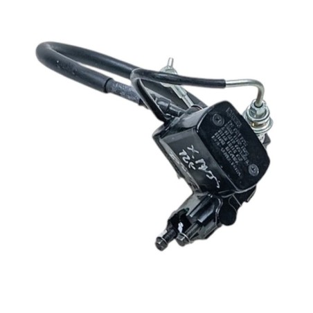 BOMBA DE FRENO DELANTERA LADO DERECHO YAMAHA XMAX 125 TECH MAX 2021-2023