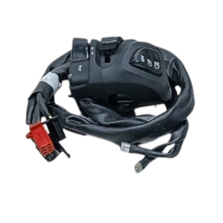 PIÑA DE LUCES LADO IZQUIERDO YAMAHA XMAX 125 TECH MAX 2021-2023