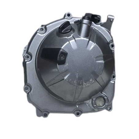 TAPA EMBRAGUE GRIS PEQUEÑAS PICADAS KAWASAKI Z900E 2020-2024