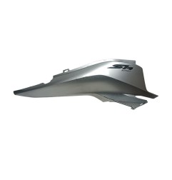 TAPA TRASERA DERECHA TARA RAYADAS GRIS METALIZADO SH125 K77 2017-2019