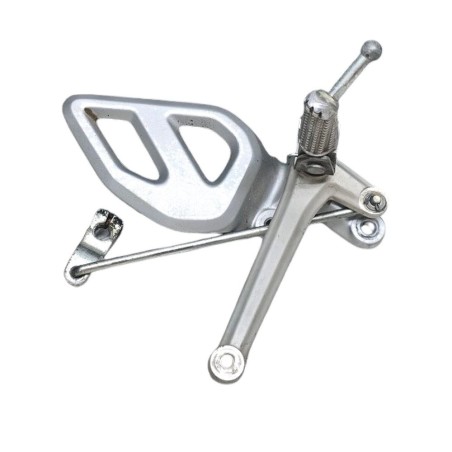SOPORTE ESTRIBERA DELANTERA IZQUIERDA COMPLETO CON PALANCA DE CAMBIOS TARA YAMAHA MT125 2023-2024