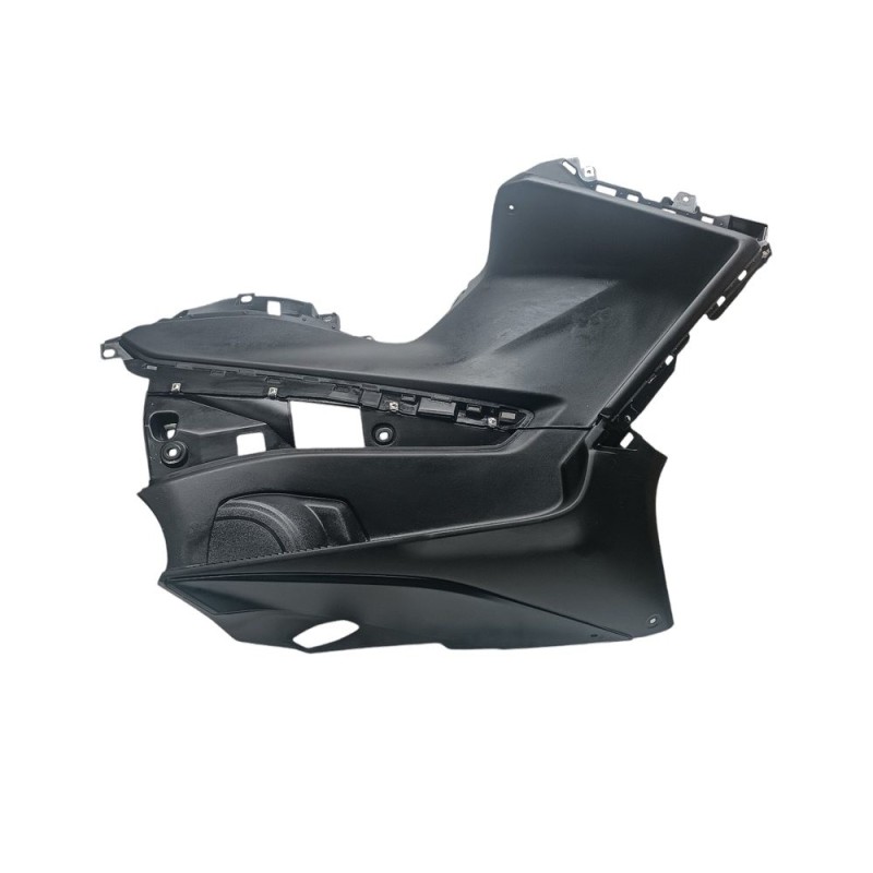 TAPA QUILLA DERECHA COMPLETA CON PISADERA YAMAHA TMAX 560 TECH 2022-2024