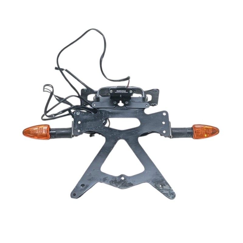 PORTAMATRICULAS CON INTERMITENTES RIZOMA SUZUKI GSX600R K4 K5 2004-2005