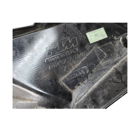 TAPA DEPÓSITO INFERIOR IZQUIERDA KTM 990 SUPERMOTO SM 2008-2011