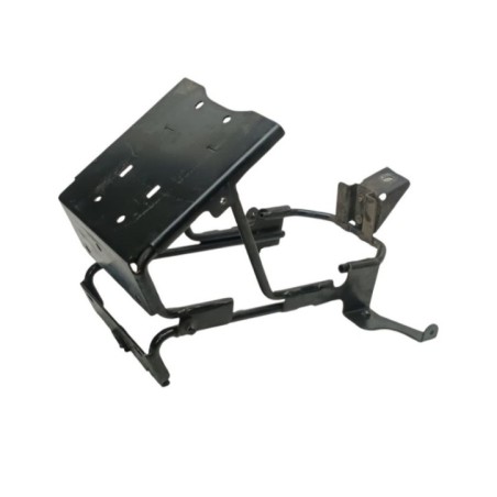 ARAÑA O SOPORTE FRONTAL PEUGEOT METROPOLIS 400 2013-2016