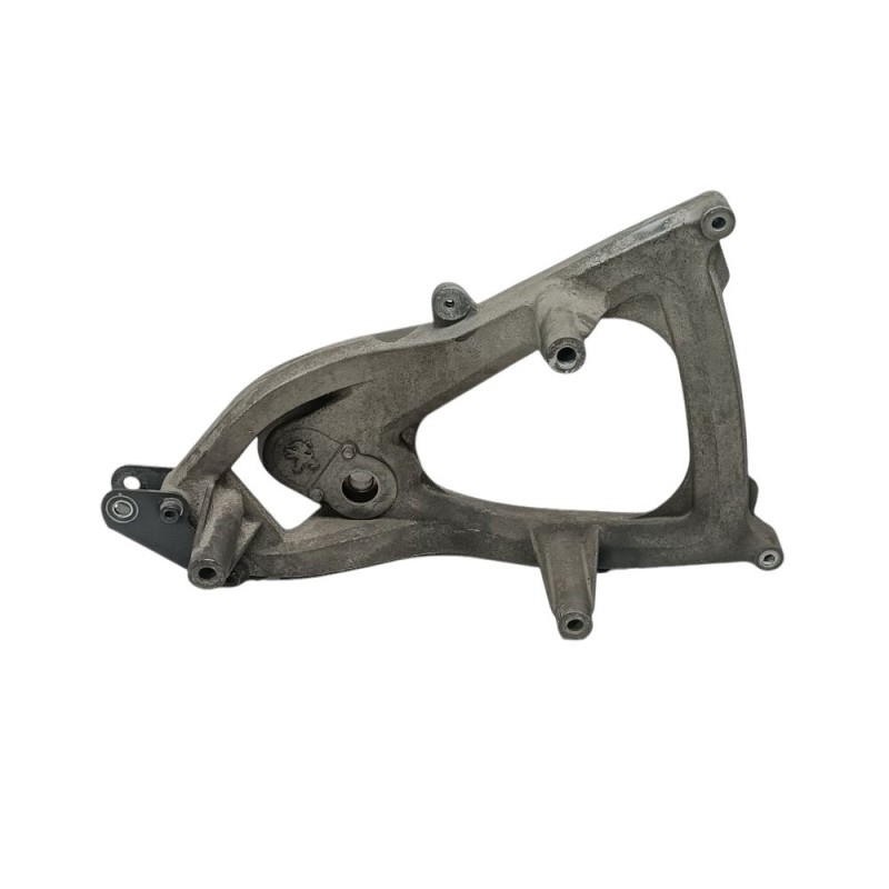 SOPORTE ESCAPE PEUGEOT METROPOLIS 400 2013-2016
